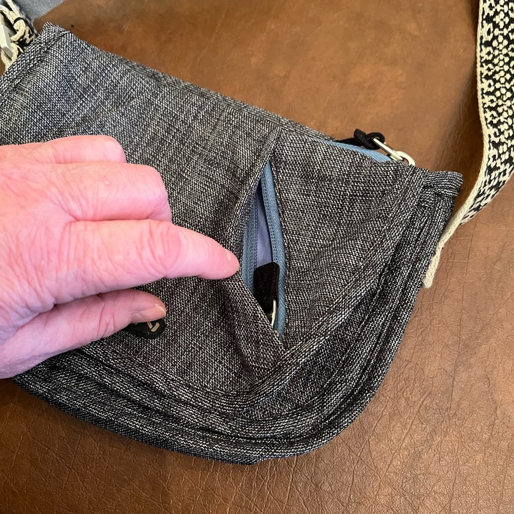 Keen Blue and White Crossbody Bag - Picture 2 of 6
